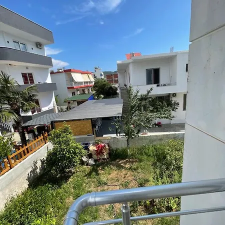 Orjon Apartment