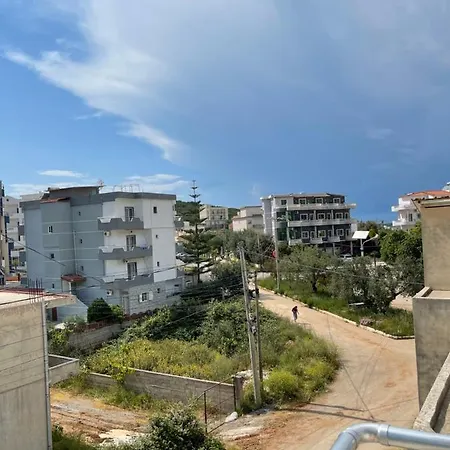 Orjon Apartment *
