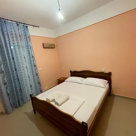 Orjon Apartment *